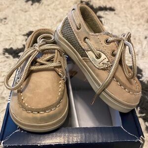 Sperry Boat Shoes 2M